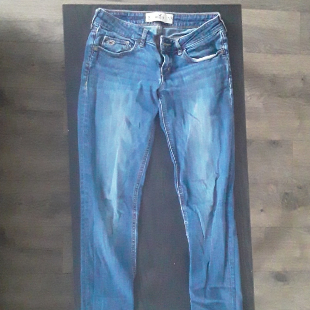 Hollister Jean's